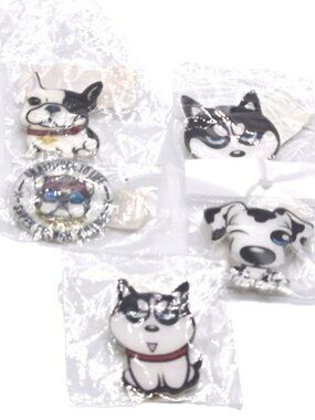 Comic Dogs 5 Pin Brooch  Assorted Breeds K-9s Plastic Small 1.5"  #4